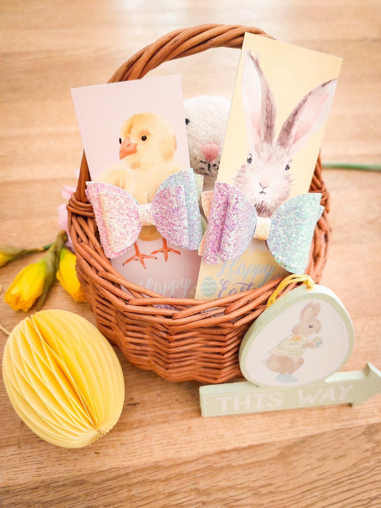 Easter Gift, Easter Basket Filler, Easter Hair Clip, Easter Bow, Girls Easter Gift, Easter Card, Bunny Gift, Easter Basket, Easter Present