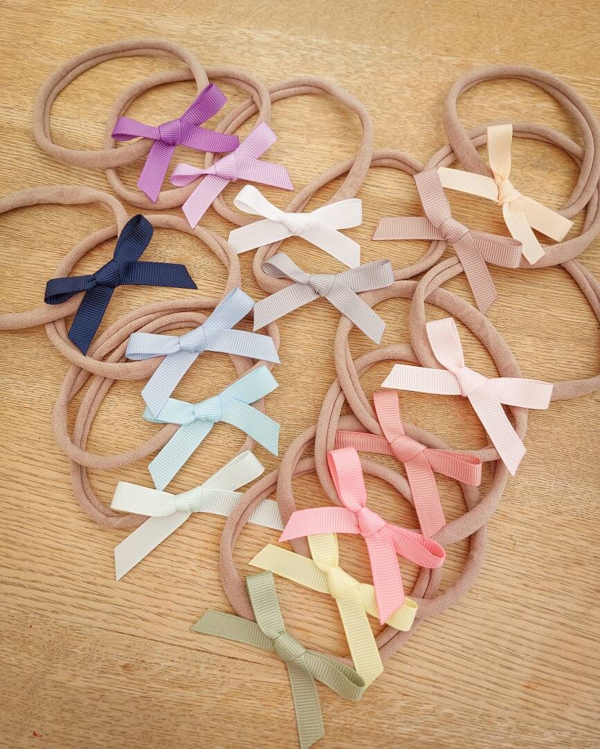 Baby Bow Headband, Newborn Bows, Newborn Headband, Baby Bows, Baby Headband, Soft Nylon Headband, Baby Hair Accessories, Baby Hair Bows
