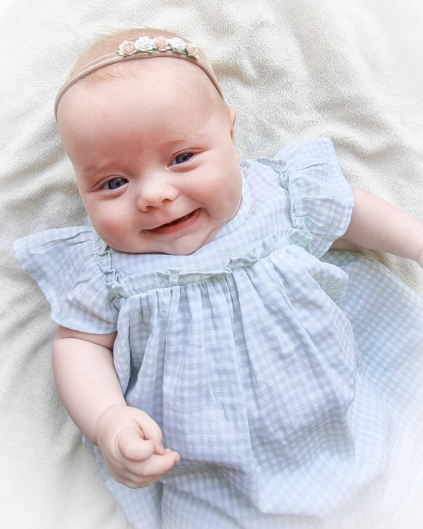 Baby Flower Headband, Newborn Flower Headband, Newborn Headband, Dainty Headband, Baby Headband, Soft Nylon Headband, Baby Hair Accessories