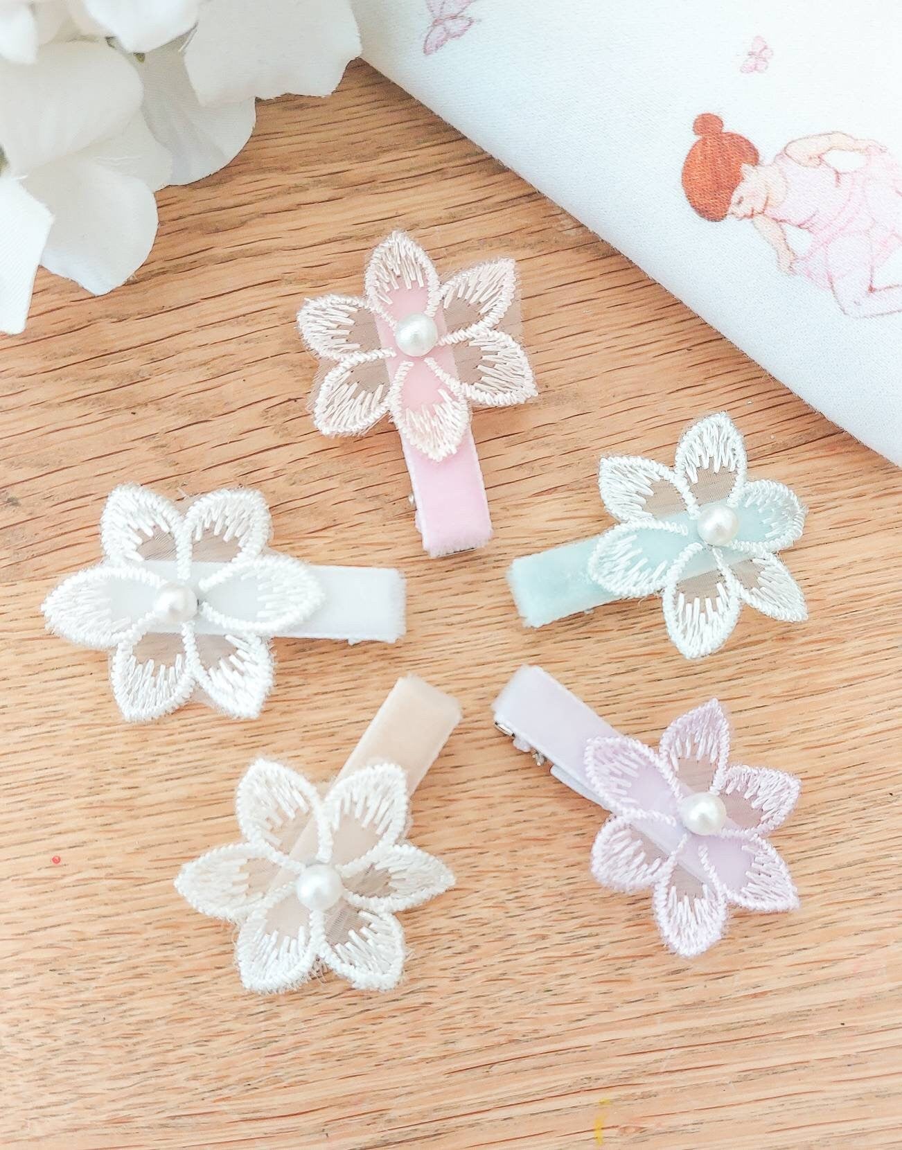Flower Hair Clips, Tulle Flower Hair Clip, Girls Hair Clips, Toddler Hair Clips, Flower and Pearl Hair Clips, Baby Hair Clips, Baby Barrette