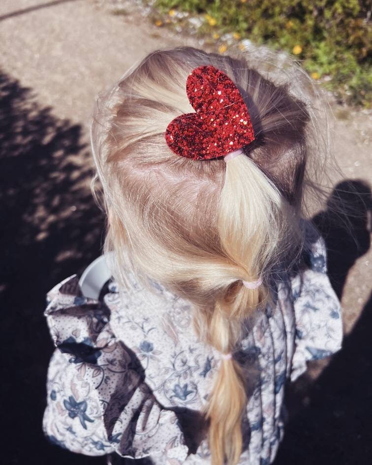 Heart Hair Clip, Red Heart Glitter Clip, Fringe Clips, Toddler Hair Clips, Baby Hair Clips, Large Red Heart Hair Clip, Valentines Hair Clip