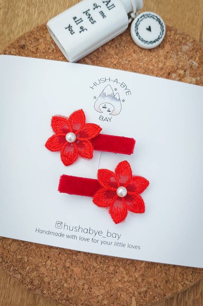 Christmas Hair Clips, Red Flower Hair Clips, Fringe Clips, Hair Clip, Festive Hair Clips, Toddler Hair Clips, Baby Hair Clips, Pearl Flower