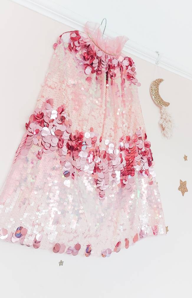 Festival Cape, Princess Cape, Costume Cape, Sequin Cape, Sparkly Cape, Fancy Dress Cape, Girls Costume, Girls Dress Up, Party Cape, Pink