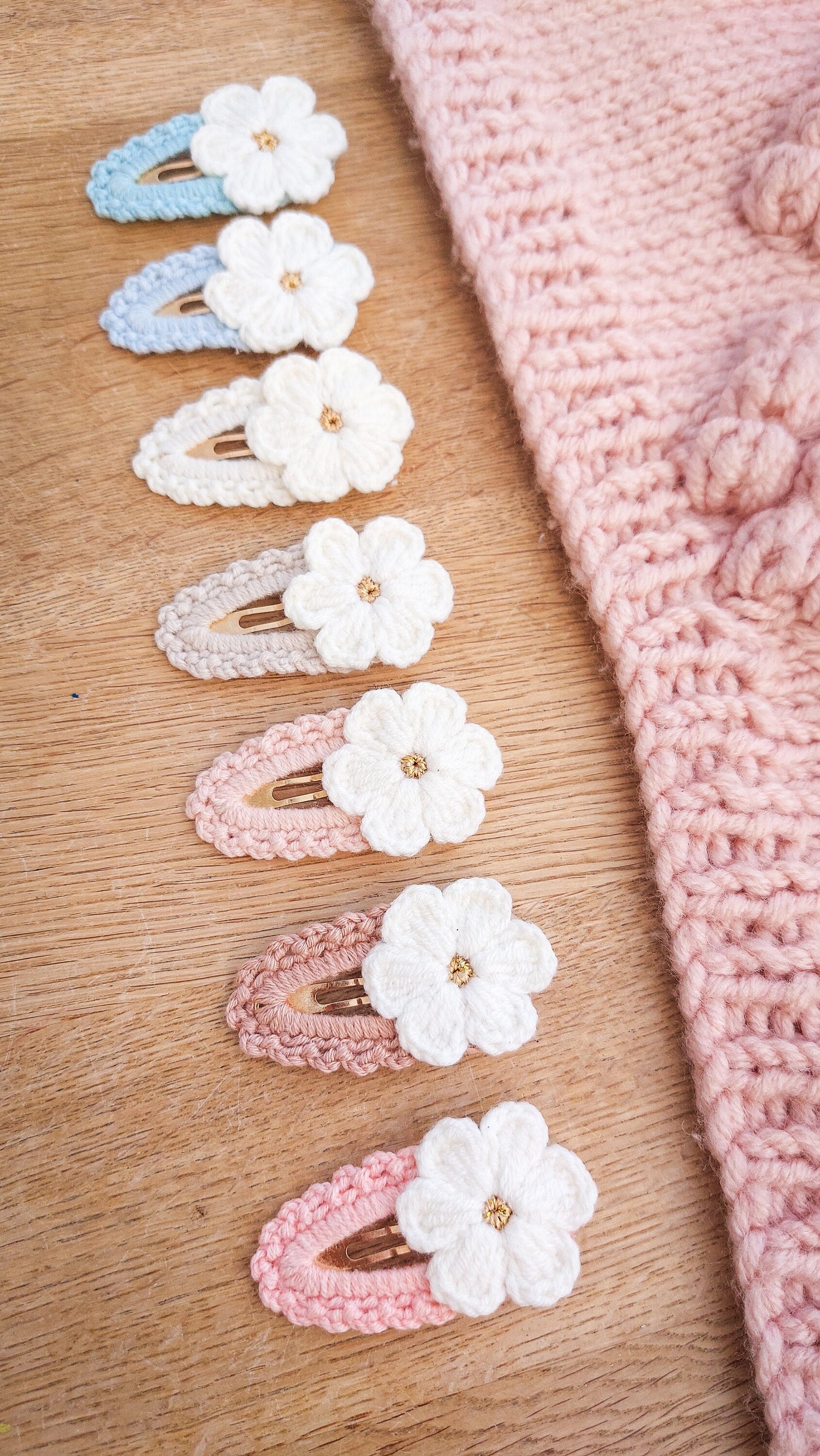 Flower Hair Clips, Knitted Hair Clips, Crochet Hair Clips, Girls Snap Clips, Toddler Hair Clips, Baby Hair Clips, Baby Snap Clips, Barrettes