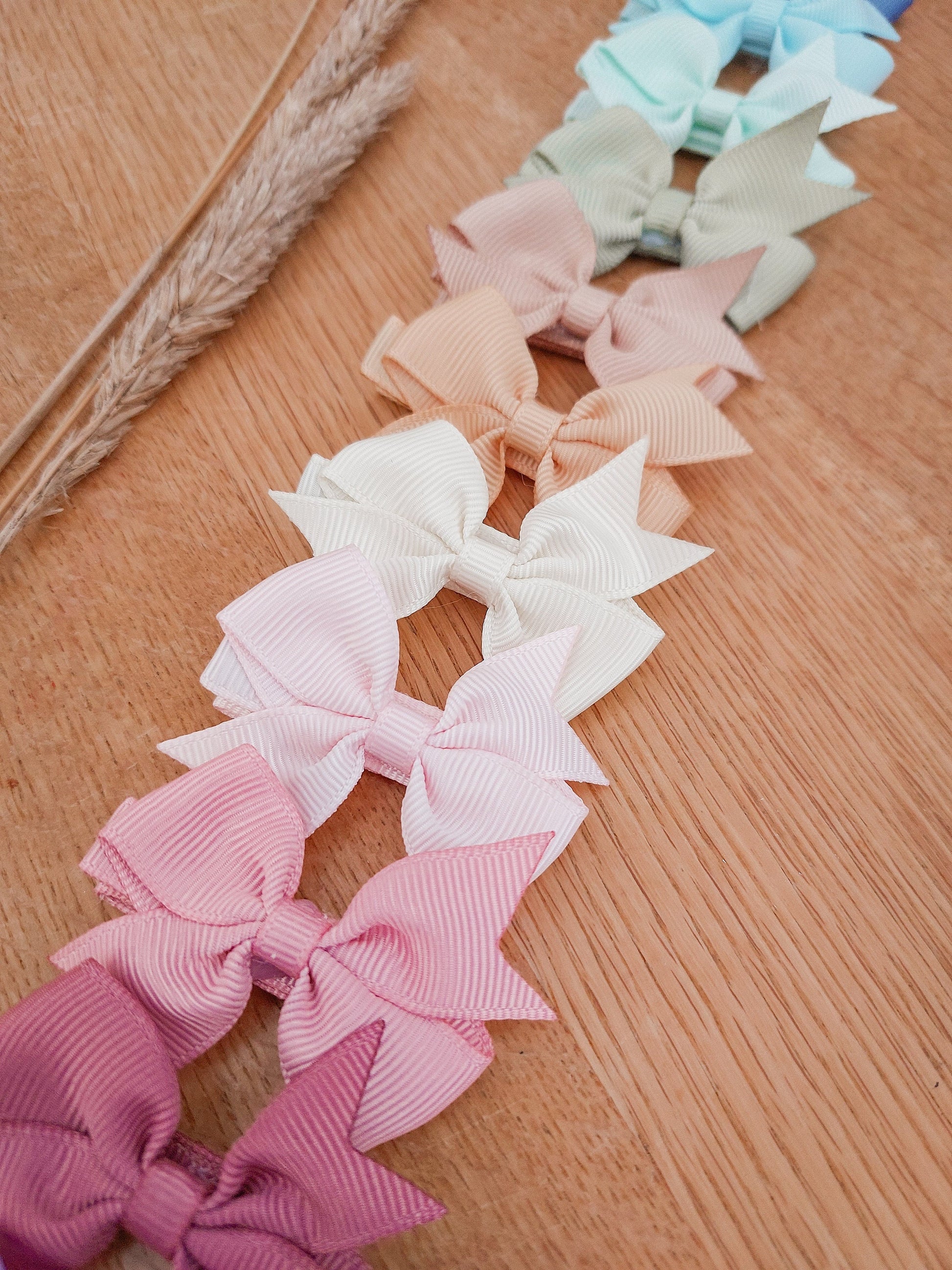 Baby Bows, Baby Hair Clips, Girls Bows, Lined Hair Clips, Baby Fringe Clips, First Hair Bows, Toddler Hair Clips, Gentle Hair Clips
