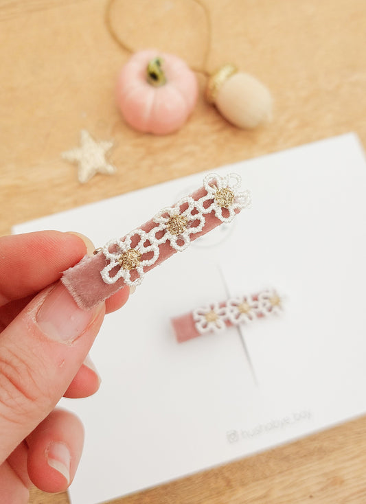 Daisy Hair Clip, Pink Velvet Hair Clip, Baby Hair Clip, Girls Hair Clip, Flower Hair Clips, Dusty Pink Clip, Toddler Hair Clip