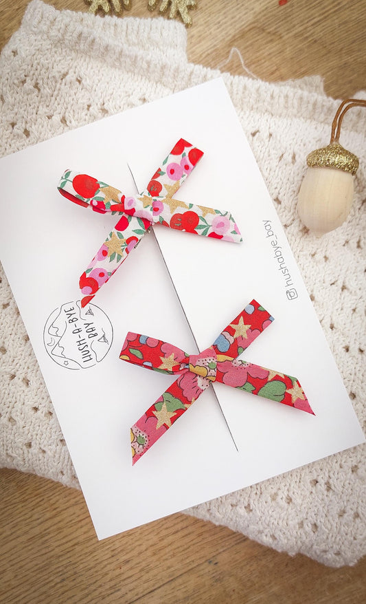 Christmas Liberty Hair Clips, Baby Bows, Liberty Bows, Liberty London Fabric, Small Hair Bows, Toddler Hair Clips, Baby Hair Clips