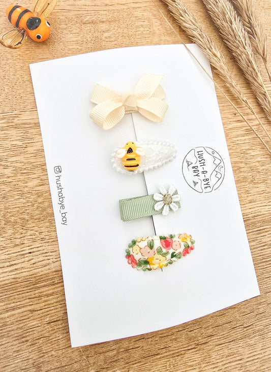 Bee Hair Clips, Baby Hair Clips, Bee Snap Clips, Baby Snap Clips, Baby Fringe Clips, Neutral Baby Bow, Tiny Hair Clips, Toddler Clips