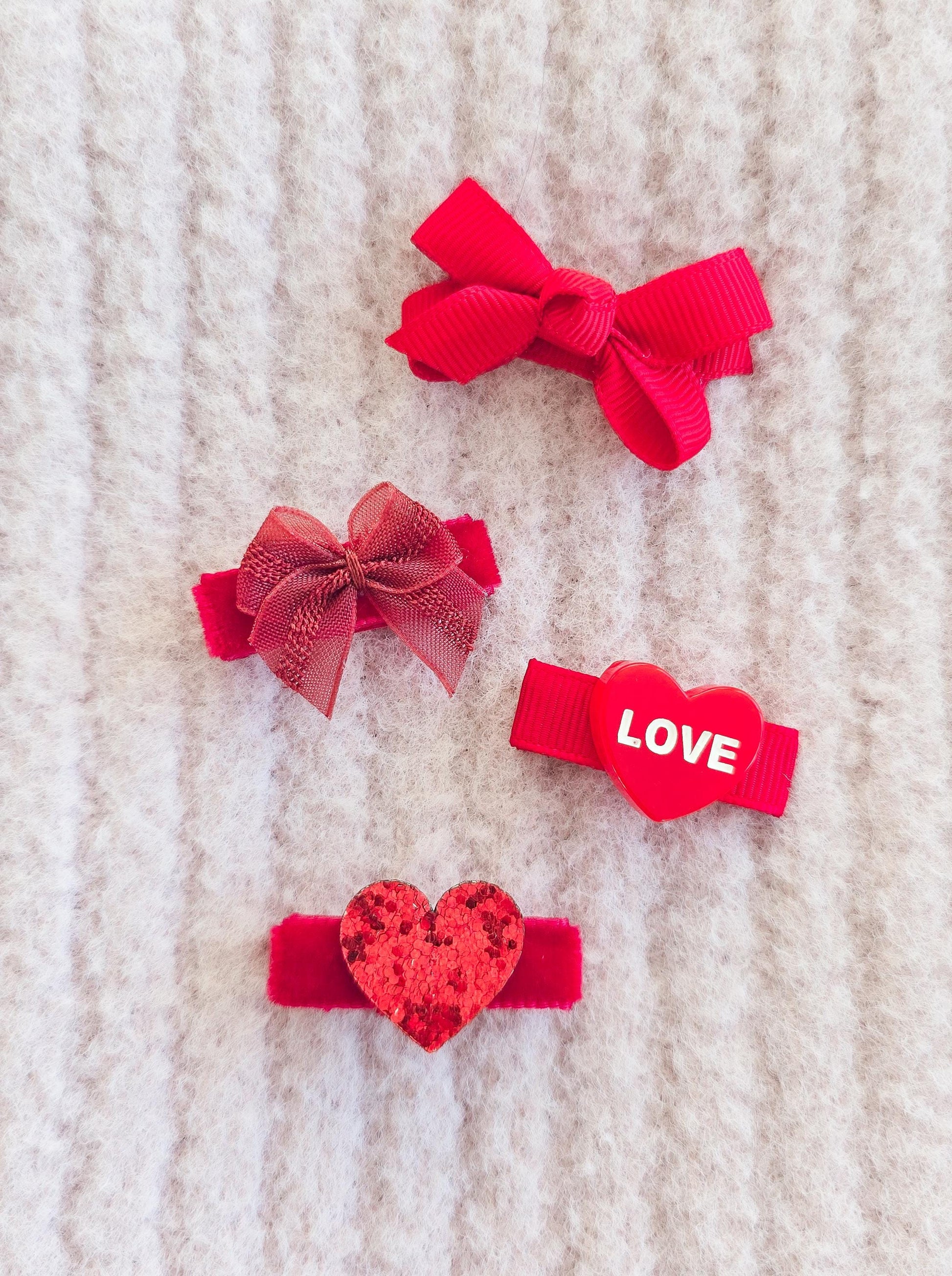 Valentines Hair Clip Set, Valentines gift for baby, Toddler Hair Clips, Baby Hair Clips, Girls Valentines Gift, Heart Hair Clips, Lovehearts