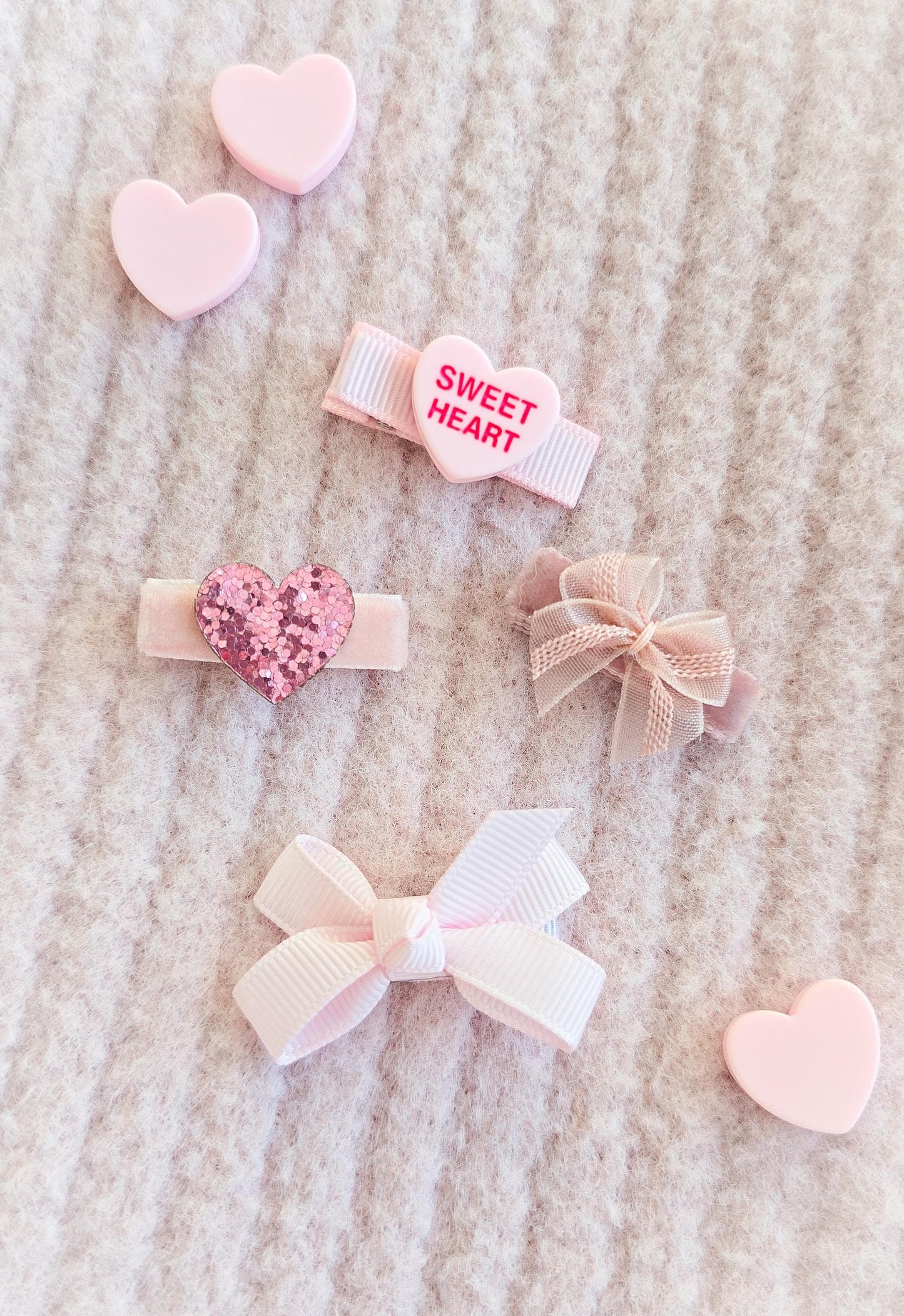 Valentines Hair Clip Set, Valentines gift for baby, Toddler Hair Clips, Baby Hair Clips, Girls Valentines Gift, Heart Hair Clips, Lovehearts