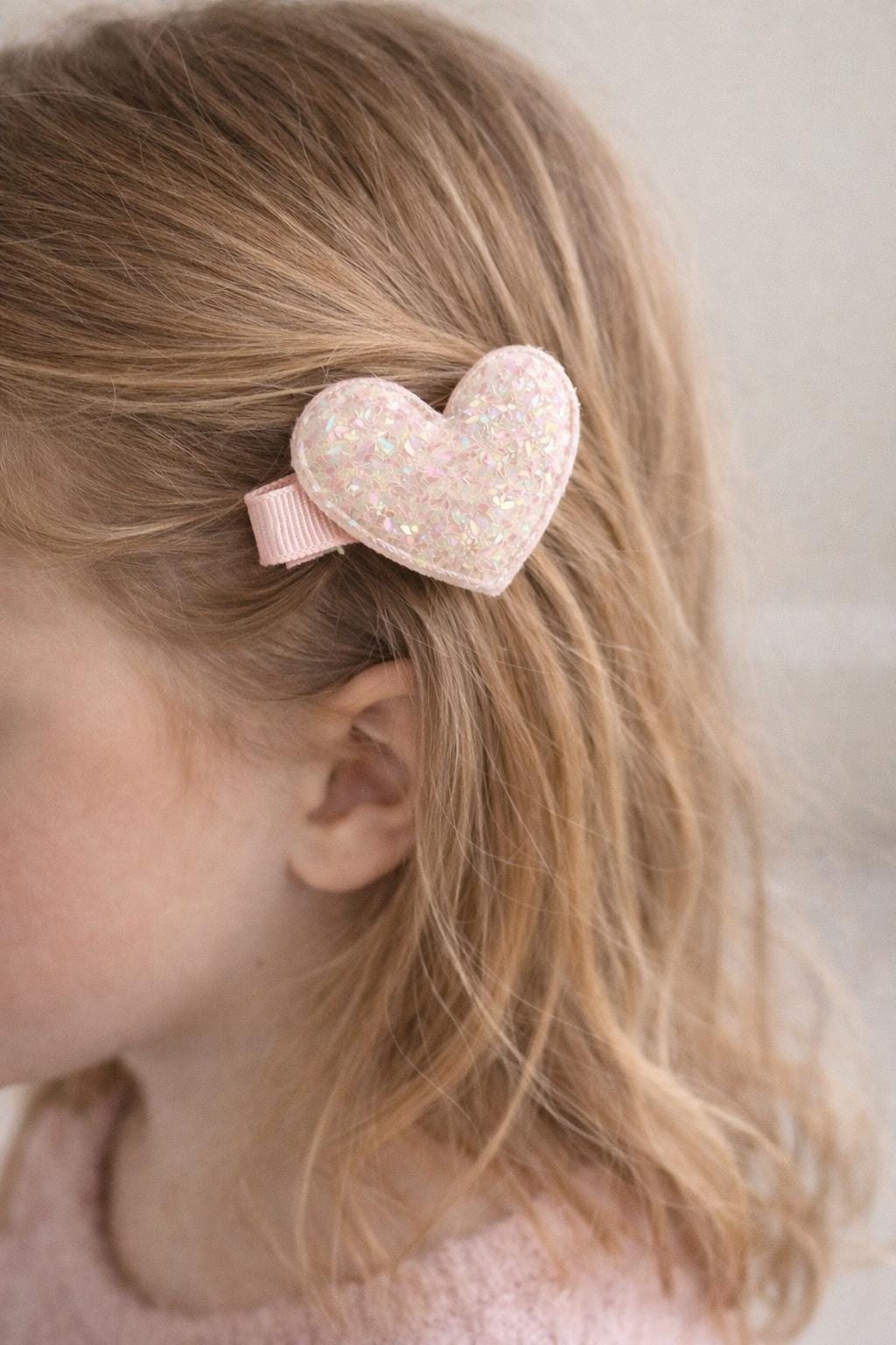 Valentines gift for girls, Valentines card for daughter, Small Valentines gift for kids, Valentines hair accessories, Pink heart hair clip