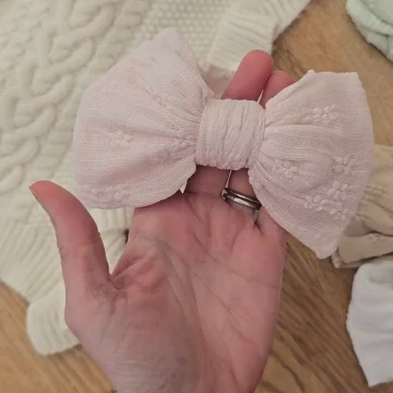 Baby Headbands, Big Bow Headband, Baby Shower Gift, Baby Girl Gift, Baby Bows, Hair Bows, Bow Headband, Newborn Headbands, New Baby Gift