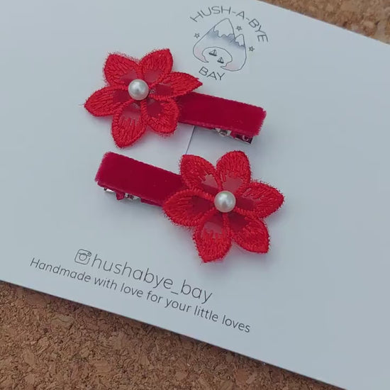 Christmas Hair Clips, Red Flower Hair Clips, Fringe Clips, Hair Clip, Festive Hair Clips, Toddler Hair Clips, Baby Hair Clips, Pearl Flower