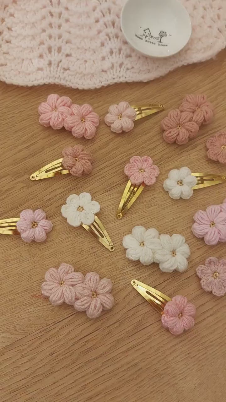 Flower Hair Clips, Crochet Hair Clips, Knitted Hair Clips, Girls Snap Clips, Toddler Hair Clips, Baby Hair Clips, Baby Snap Clips, Barrettes