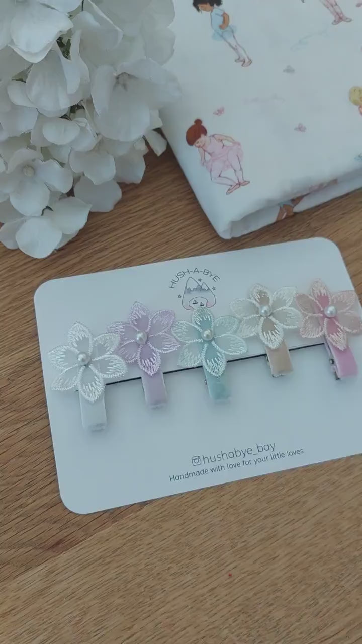 Flower Hair Clips, Tulle Flower Hair Clip, Girls Hair Clips, Toddler Hair Clips, Flower and Pearl Hair Clips, Baby Hair Clips, Baby Barrette