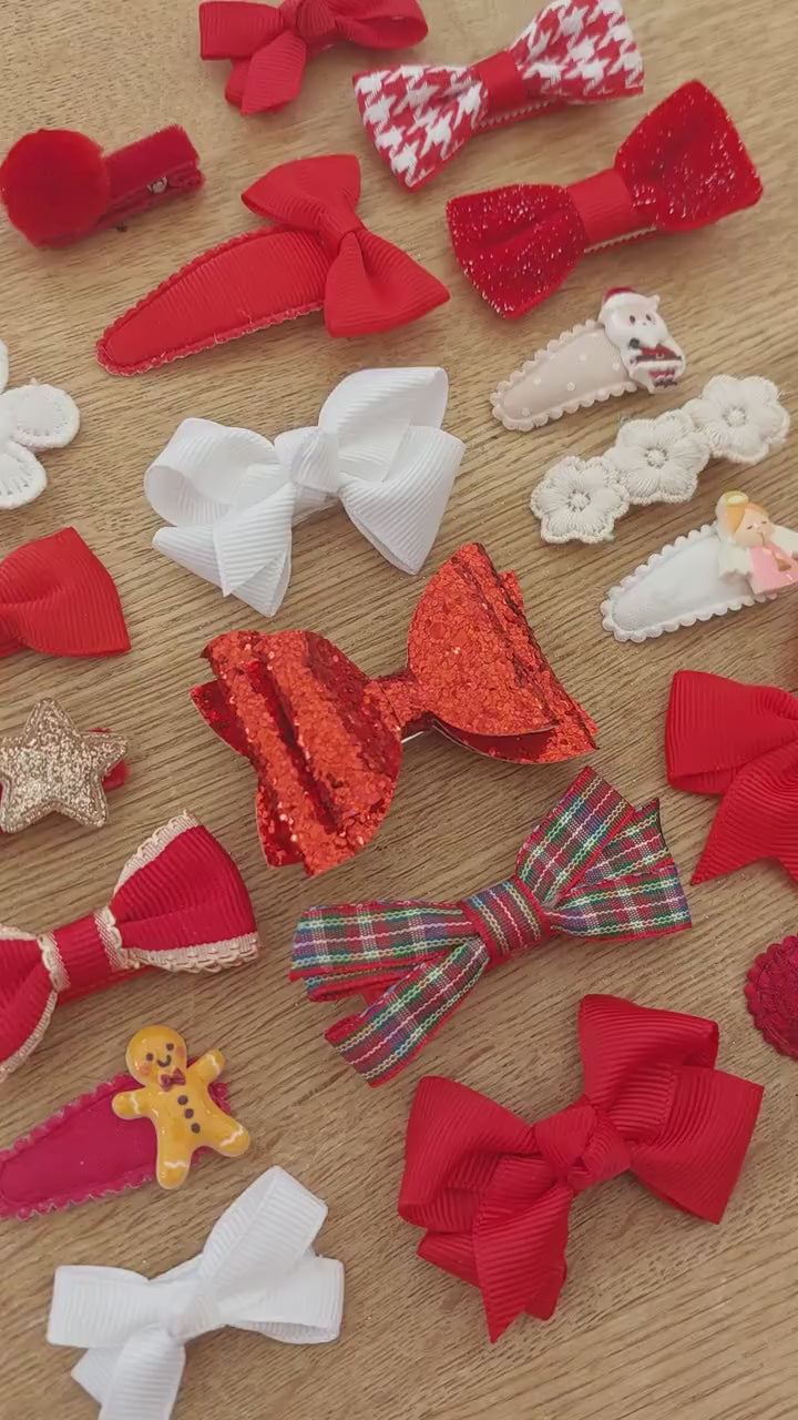 Christmas Hair Bows, Festive Hair Clips, Red Bows, Christmas Hair Accessories, Toddler Bows, Baby Hair Clip, Stocking Fillers, Girls Bows