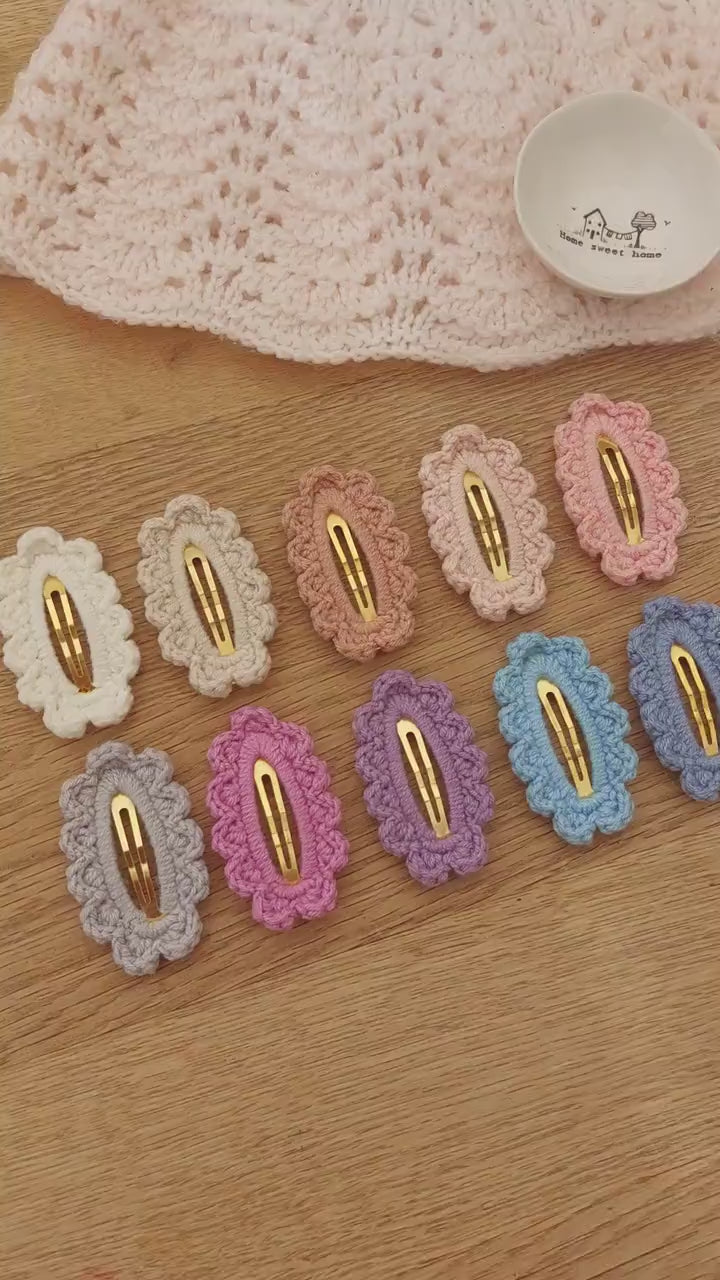Crochet Hair Clips, Knitted Hair Clips, Girls Snap Clips, Toddler Hair Clips, Baby Hair Clips, Baby Barrettes, Winter Hair Clips, Clip Set