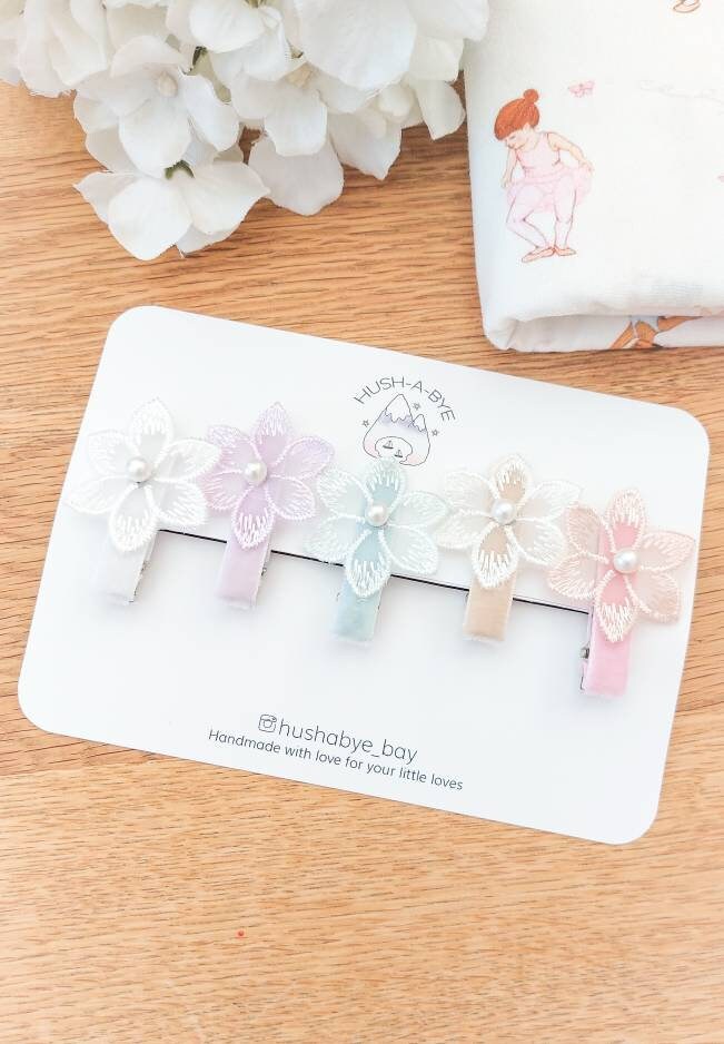 Flower Hair Clips, Tulle Flower Hair Clip, Girls Hair Clips, Toddler Hair Clips, Flower and Pearl Hair Clips, Baby Hair Clips, Baby Barrette