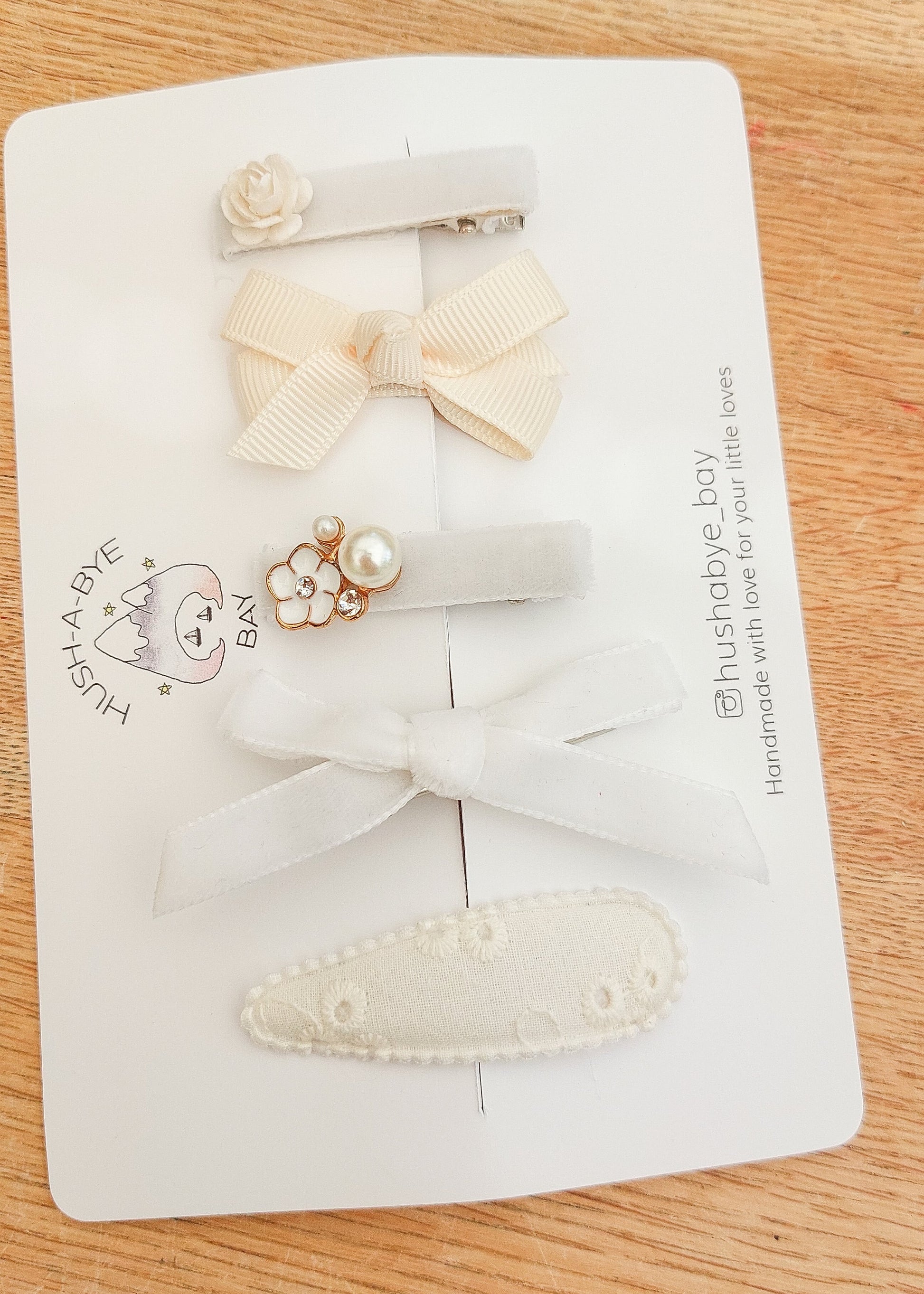 Christening Hair Clips, Flower Girl Hair Clips, Baptism Hair Clips, Flower Girl Hair Accessories, White Bows, Christening Bows